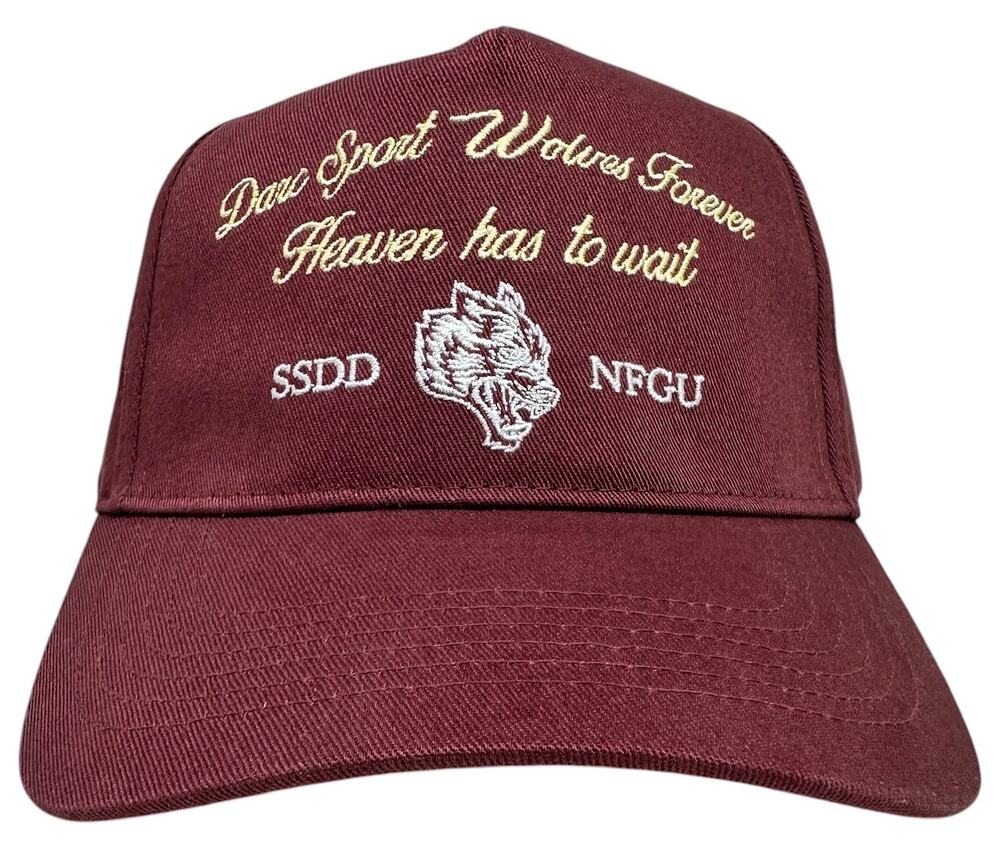 Darc Sport Hat Heaven Has To Wait Embroidered Strapback Cap in Ox Blood